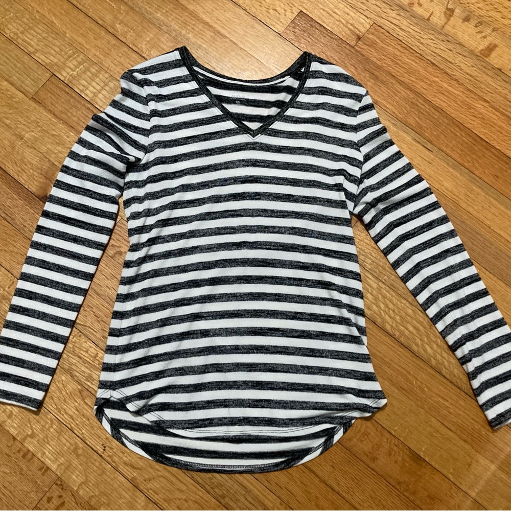a.n.a. Long sleeve shirt
